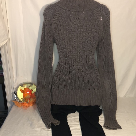 Volcom sweater - Picture 7 of 9